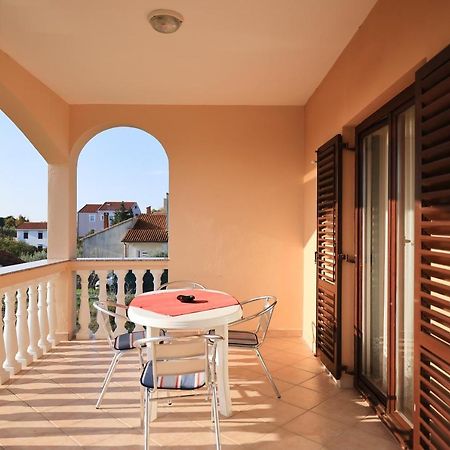 Apartments Ana ペトルチャネ エクステリア 写真