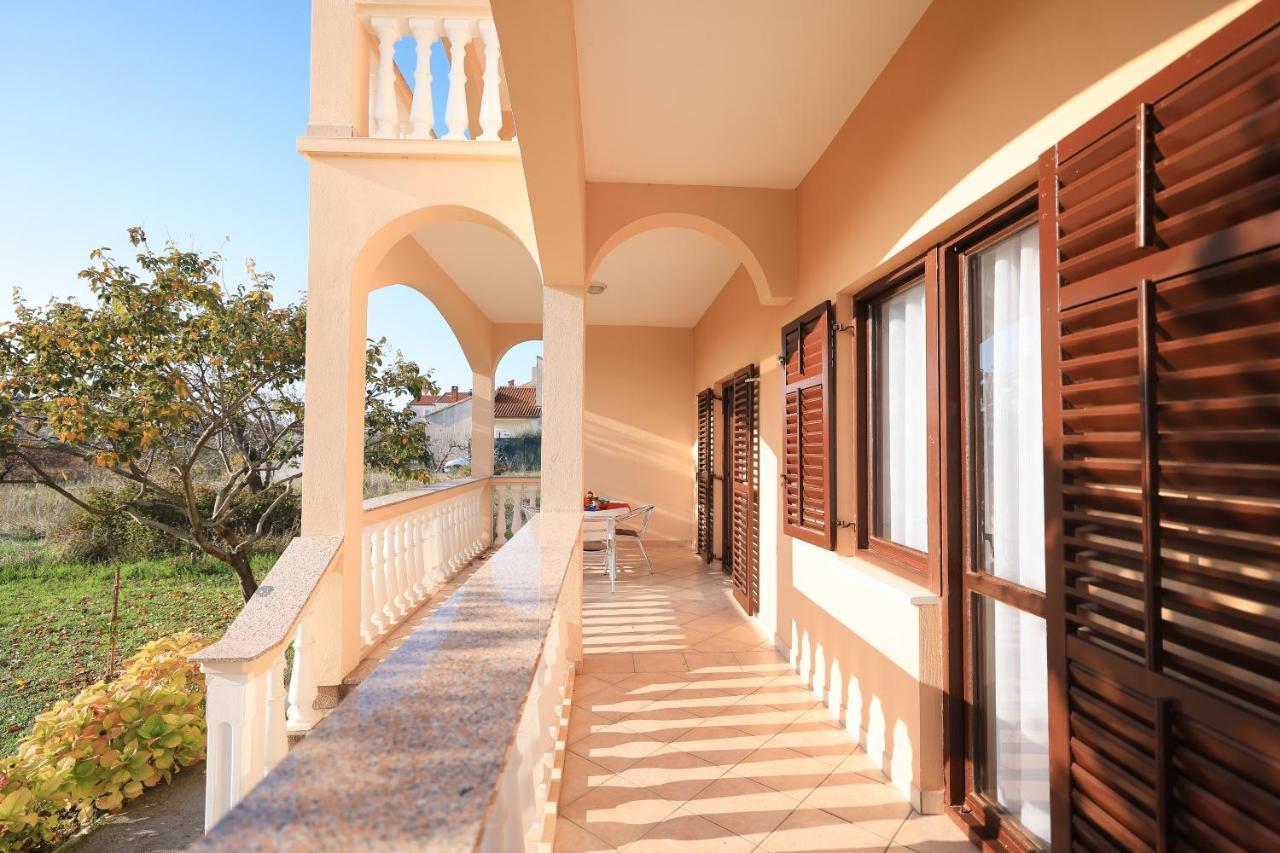 Apartments Ana ペトルチャネ エクステリア 写真